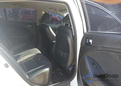 2013 Kia Optima Sx z USA, uszkodzony, nr VIN 5XXGR4A64DG170106